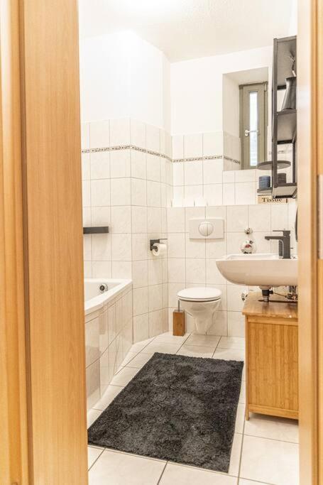 Blue Chili 23 - Modern, Zentral, Mit Balkon Apartment มัคเดอบวร์ก ภายนอก รูปภาพ