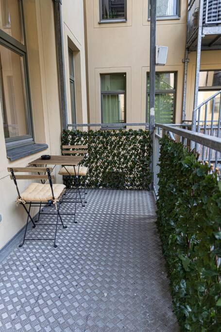 Blue Chili 23 - Modern, Zentral, Mit Balkon Apartment มัคเดอบวร์ก ภายนอก รูปภาพ
